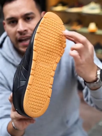 Compra 2 pares de zapatos por $169.900