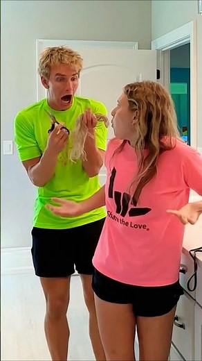 My BROTHER accidentally CUT OFF my HAIR!! 😱 (PRANK)