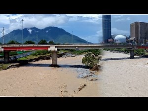 🇲🇽MONTERREY THIS IS HOW THE SANTA CATARINA RIVER LOOKS FULL OF WATER DUE TO STORM ALBERTO 🇲🇽MONTE...