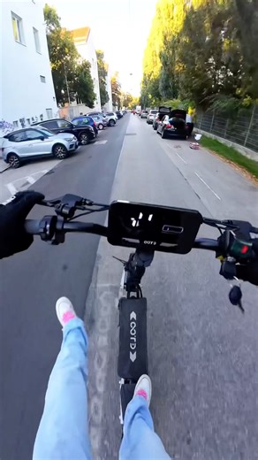 Save 70€ with my code "MAXX T10" on the OOTD T10! #escooter #scooter #electricscooter #electric