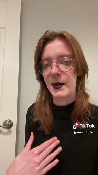 Replying to @Brenna🎀