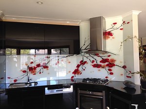 7 Reasons Why People Like Glass Splashback Designs
