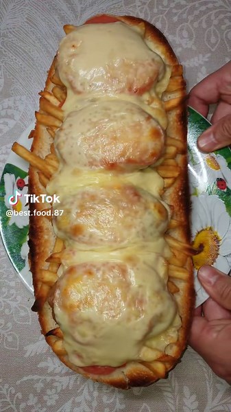 Delicious Homemade Pizza Recipe