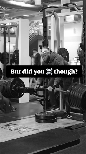 James King on Instagram: "Now I owe the gym a bar 😤 Understanding the benefits of static holds 💪 Whats one of your strongest lifts? 👇 #deadlifts #strengthtraining #powerlifting #gymaddict #staystrong"