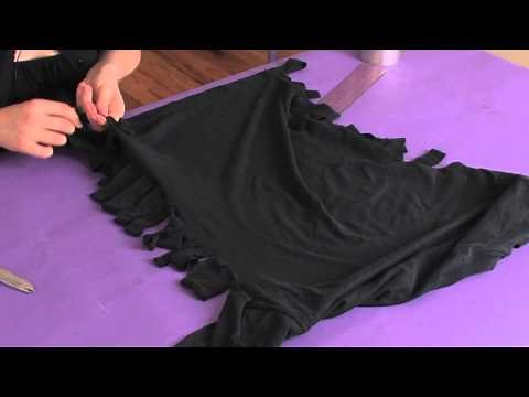 How to Restyle Your Big, Old T-Shirts With a Fringe on the Side : Shirt Modifications