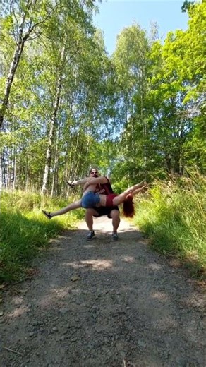 Acroyoga