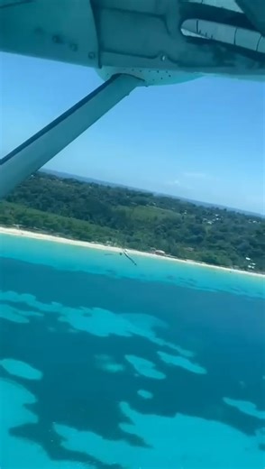 📍 Corn Island, Nicaragua. 🇳🇮🛩🙎🏿‍♂️ Es importante conocer la historia de Corn Island para entender su cultura, su población y su idioma. Gran parte de sus habitantes son creoles, una etnia de origen africano, y aunque el español es el idioma oficial en todo el país aquí un gran número de personas utiliza el inglés creole, un dialecto del inglés caribeño. 🔺- 26 al 29 de Marzo 2026 🔺- 16 al 19 de Abril 2026 🔺- 9 al 12 de Julio 2026 🔺- 10 al 13 de Septiembre 4 días 3 noches 🇳🇮🗺🛩 $600 P