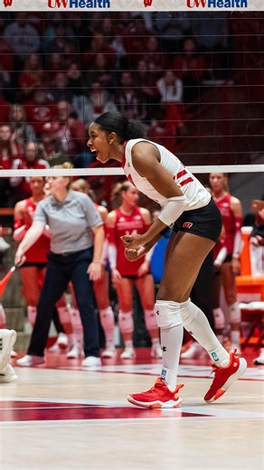 Wisconsin Volleyball on Instagram: "Lookin’ good, Trinity!! Welcome back!!"