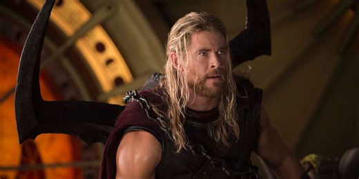 Chris Hemsworth a-t-il fait ses adieux au personnage de Thor ? Cette vidéo qui a effrayé les internautes