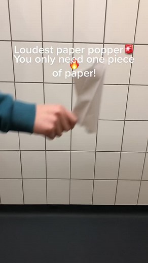 Loudest paper popper!!🔥#paper #fyp #paperfold #papercraft #fold #fy #schoolfold #lunchtime