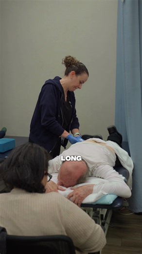 How to relieve lower back pain? Lower back pain doesn’t just hurt. It changes how you sit, stand, and move through your day. Physical therapy helps restore strength, improve mobility, and take pressure off the spine so your back can actually do its job again. #recovery #backpain #physicaltherapy