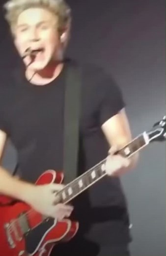 I can’t stop watching this 💔#onedirection #1D #foryou #fypシ #niallhoran #zaynmalik