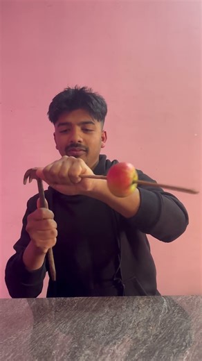 Newton's Apple - Science Short 😱😱