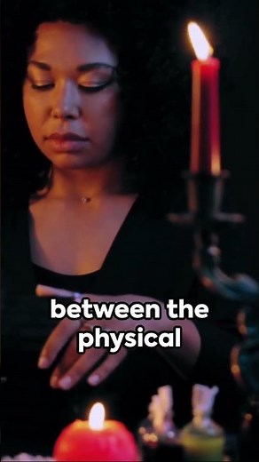 What is a Voodoo priestess?