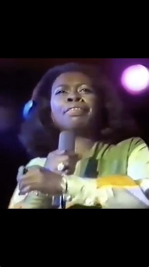FUNK LIFE on Instagram: "Esther Phillips, "I Can Stand A Little Rain," 1976 #estherphillips #icanstandalittlerain #legend #soul #soulmusic #70smusic #rain #rainyday #musicvideo #video"