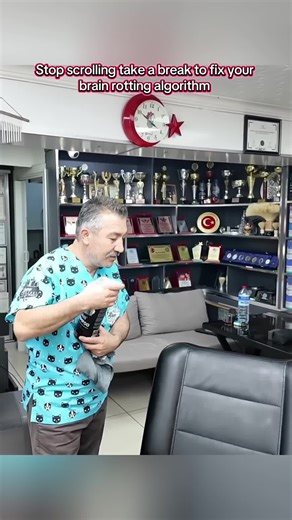 Take a Break from the brain rotting algorithm and relax with this Asmr old school barber #asmr #sleep #london #relaxing #Newyork