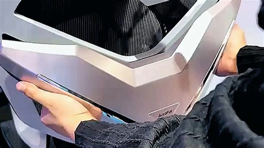 6㎡卧室秒变电竞房，小空间也能畅玩！Xiaomi Gaming Chair 3D人体工学设计，搭配雷蛇BlackWidow 机械键盘，坐感舒适不累腰，打游戏更带