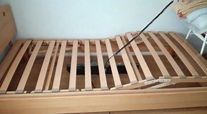 Single electrically adjustable bed, 3ft wide. Both top and bottom move independently, it’s had minimal use and it’s in excellent working condition. Complete with Okimat motor and handheld controller Mattress available too. Priced for quick sale at £97 | Hope Charity Shop