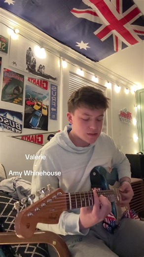 Valerie Cover by Amy Winehouse