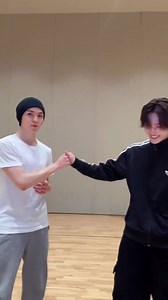 5.3K views · 384 reactions | [VID] VERNON "MAESTRO" DANCE CHALLENGE WITH KINO Dance challenge với bạn thân KINO mà chọn ngay đoạn dance break khó nhất ha >< Cơ mà 2 bạn đều SLAY quá trời >< #Ming | Halfblood Prince Vernon - Like17VN | Facebook