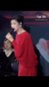 #nguyenhongnhungofficial #nhnsinger | Nguyen Hong Nhung