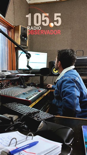 🎧 En Radio Observador 105.5 FM, conectamos tu marca con la audiencia local. Conversamos en vivo con nuestros auspiciadores, compartiendo sus productos, servicios e historias directamente con quienes escuchan la radio. Si tienes un negocio o emprendimiento, tú también puedes ser parte de nuestras transmisiones y llegar a miles de auditores en Quillota y la región. 📞 Contáctanos y potencia tu marca con Radio Observador. #RadioObservador #1055FM #PublicidadLocal #Emprendedores #PublicidadEnRadio 