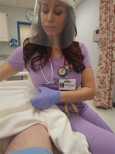 Can you work on your aim a little? #nurse #scrubs