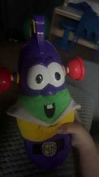 Plush Maclarry and the Stinky Cheese Battle 1999