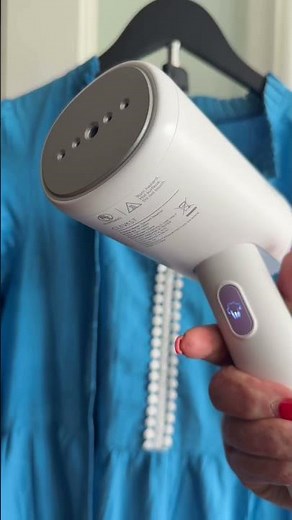 Portable Steamer That Heats Up Fast and Folds for Easy Storage #portablesteamer #preheat #steamer