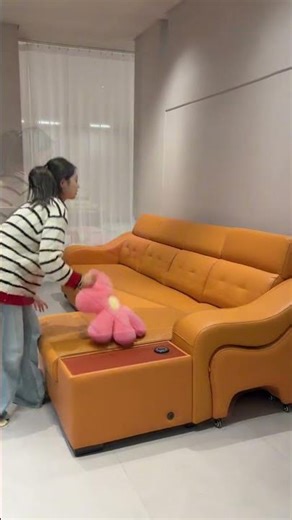 💪 Effortless Lift: The secret is the wonderful Gas Spring making it SO easy to open!