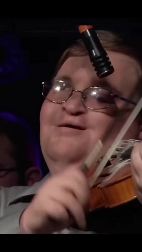 Here’s another throwback!! This one’s from Scenic City Roots🎻 | fiddle playing