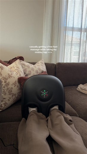 Amazing Life Hack for a Free Foot Massage