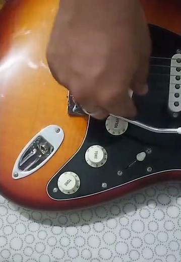 installing tremolo arm tension spring