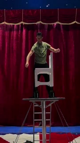 8.3K views · 71 reactions | Our BGT star Antony 朗 #unclesamsamericancircus #rhyl #handbalance #chairs #circus #thingstodoinrhyl #liveperformance | Uncle Sams Great American Circus | Facebook