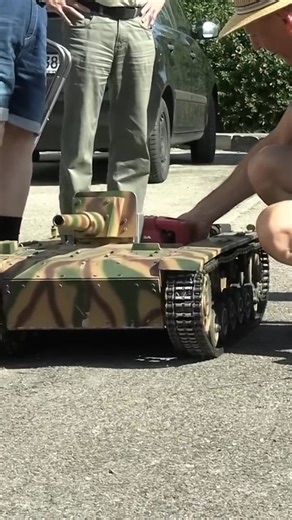 Scratch-Built RC StuG III Starts Up #warbirds #fpv #rctank | Smoky FPV
