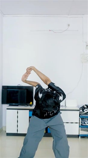 DBZ | Freestyle Dance | Tutting & Bonebreaking | Hitesh #dance #freestyle #dancestyle #tutting