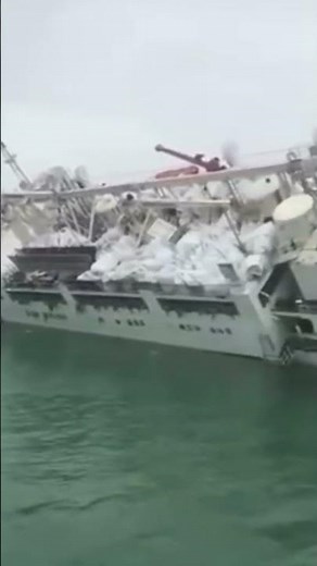 Massive Ship Collision at Sea – Real Footage!