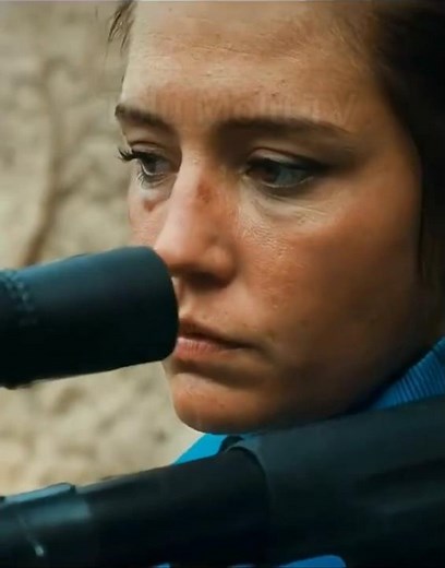 Unstoppable Lady Shooter – Precision, Power, and Skill!