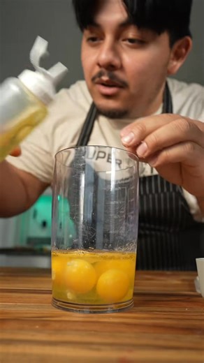 All the SCHNITZEL, ALL THE RADA! try this for a meal under 20 minutes! here is the recipe so you aren't wandering for it! recipe by J. Weissman 🔽 boneless pork loin #frying #schnitzel | Cooking and food