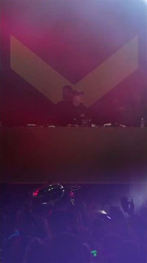 Incredible Viper Trinity showcase at Beats For Love 😵🔥 Watch the whole video now ☝🏼🎧