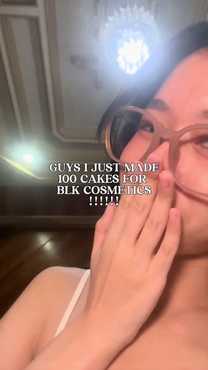 Unboxing Spring Blings' Cake Jewelry Box | Small Business Feature