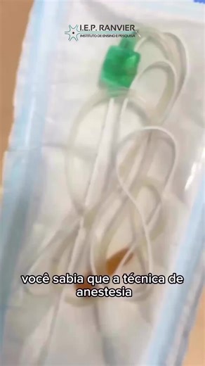 O Instituto Ranvier, pioneiro e criador da técnica de Anestesia Regional Veterinária, está mais uma vez revolucionando o ensino! Com a evolução tecnológica, a anestesia regional se tornou mais segura e eficaz, e dois equipamentos fazem toda a diferença: o ultrassom e o estimulador de nervos periféricos. Mas para dominar essa técnica na rotina anestésica, é preciso treinamento especializado! Aprenda com quem é referência na área e desenvolva habilidades essenciais no método HANDS-ON, colocando a 