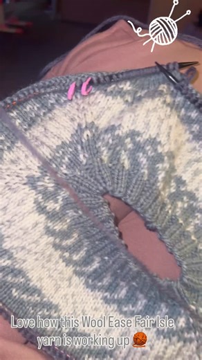 Crochet with Jay on Instagram: "Knitting a raglan sweater and I’m obsessed with how this Wool Ease Fair Isle yarn is working up 😍🧶 #knitting #knitsweater #raglan #woolease"