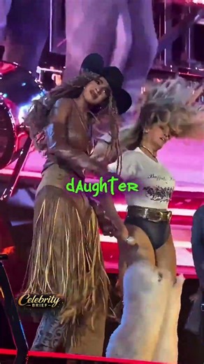 Blue Ivy Stole Beyoncé’s Spotlight 😳