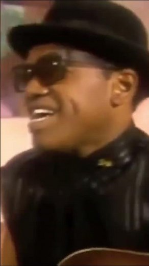 James Brown and Bobby Womack sing Harry Hippie!