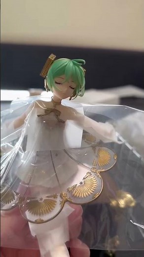 Hatsune Miku Symphony 5th Anniversary 1/1 Scale Unboxing 🎻✨