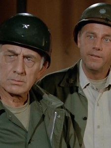 85K views · 2.7K reactions | Best scene from M*A*S*H 4077 - Comedy of War 70-80s #MASH #mash4077 #4077 #War #WWI #oldwar #Comedy | Join us: https://www.facebook.com/groups/772465791028529 . | MASH Full Episodes | Facebook