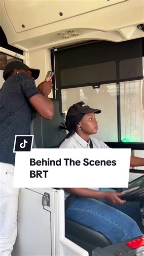 Replying to @naylabeautystudio c’est que Art bi dafa passionnant nak #senegaltiktok #artbidiayoul #backstage #contentcreator #artbi