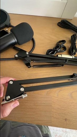 Podcast Equipment Bundle | BM-800 Microphone & Sound Card Kit for Recording & Streaming