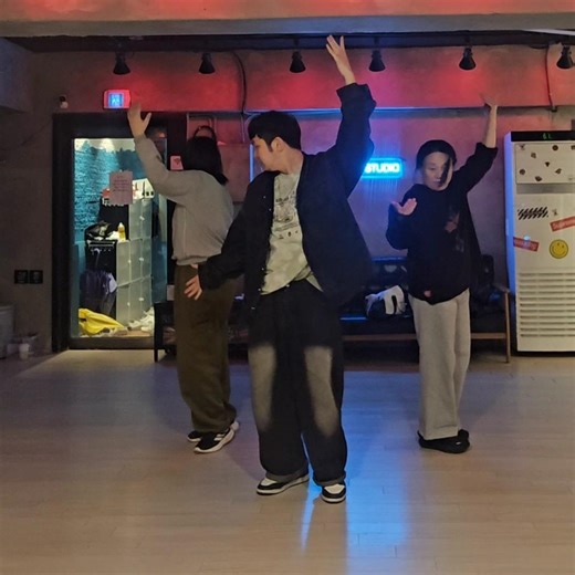 회원님들과 함께한 EXO(엑소) - CROWN Dance Challenge | 성남댄스학원 , K-pop dance| 방송댄스,모란역,태평역,남위례역,가천대역 댄스학원